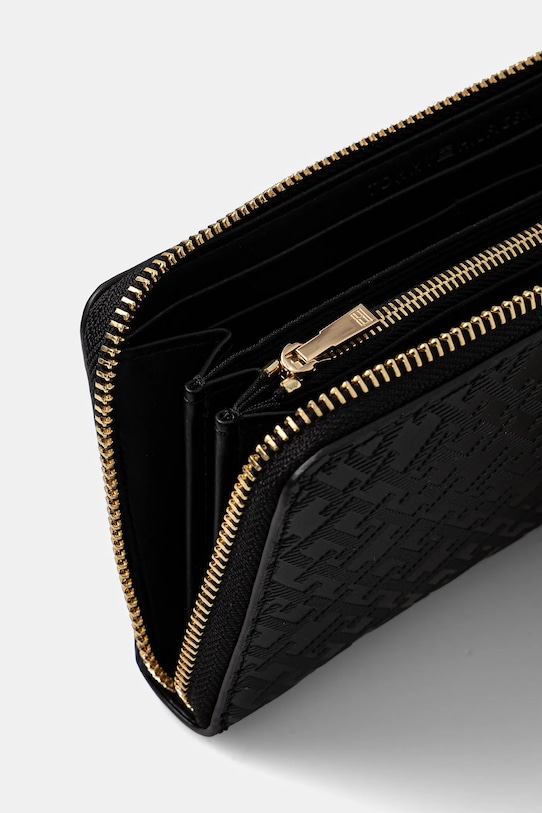 Novčanik Tommy Hilfiger AW0AW17258 crna SS25