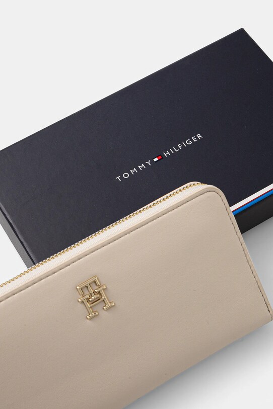 Peňaženka Tommy Hilfiger béžová AW0AW17266