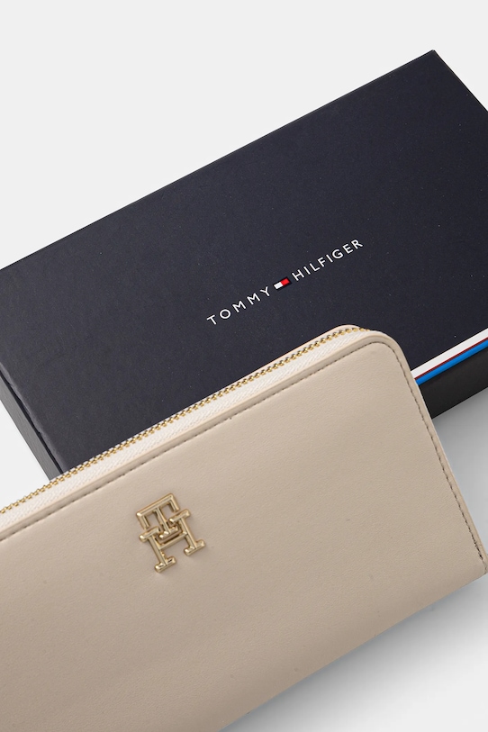 Tommy Hilfiger portfel beżowy AW0AW17266