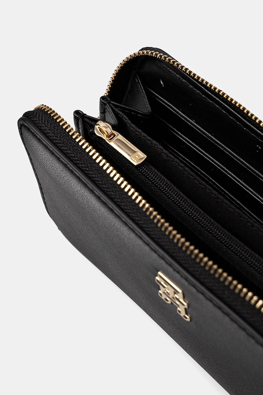 Peňaženka Tommy Hilfiger AW0AW17266 čierna SS25