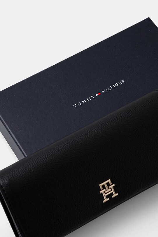 Peněženka Tommy Hilfiger černá AW0AW17267