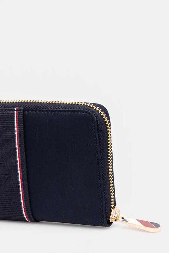 Tommy Hilfiger portfel AW0AW17271 granatowy SS25