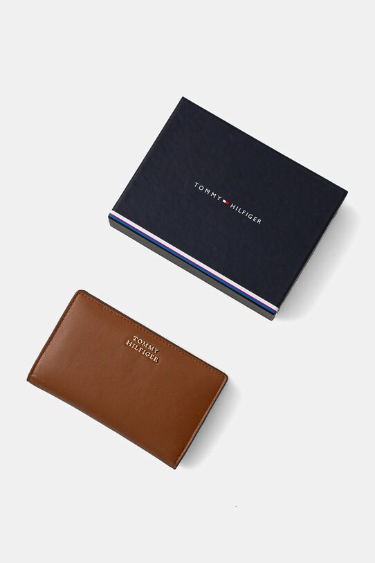 Kožni novčanik Tommy Hilfiger AW0AW17362 smeđa