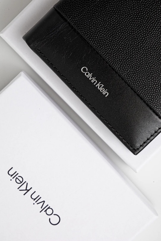 Kožni novčanik Calvin Klein crna K50K512678
