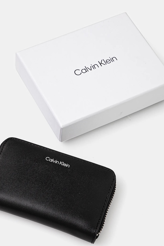 Кожен портфейл Calvin Klein черен K50K512705