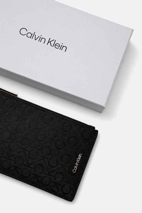 Puzdro Calvin Klein čierna K50K512797