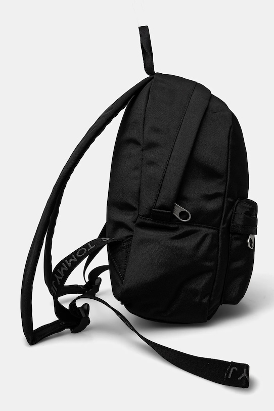 Ruksak Tommy Jeans AW0AW16963 čierna SS25