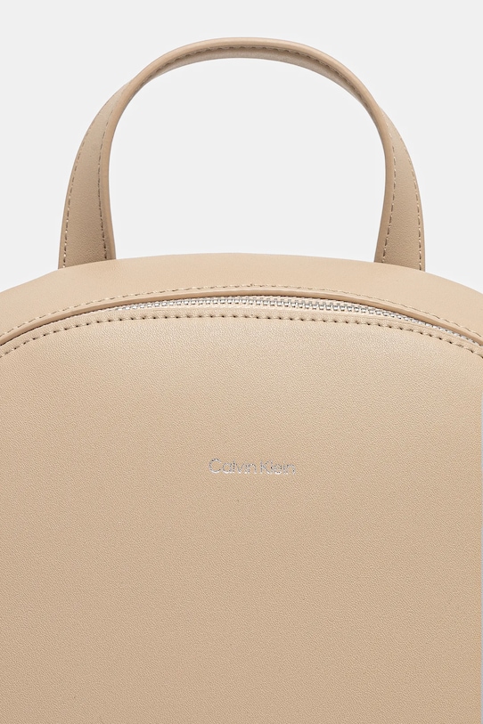 Calvin Klein hátizsák bézs K60K613184