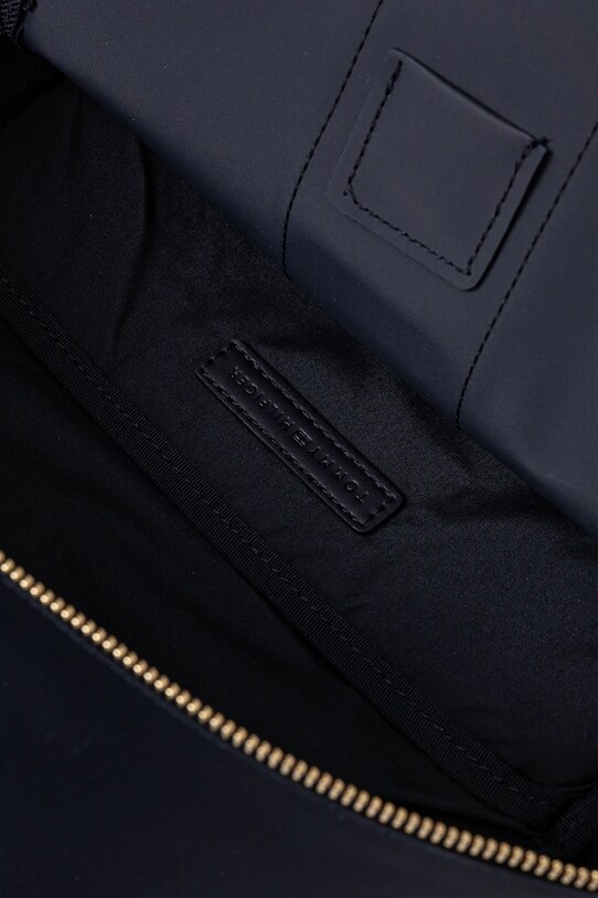 Batoh Tommy Hilfiger AW0AW17162 námořnická modř