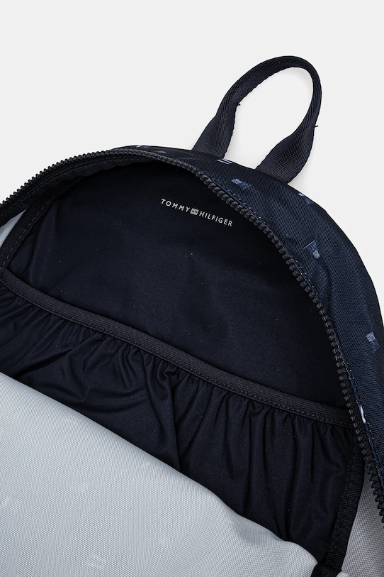 Batoh Tommy Hilfiger AU0AU01945.PPYA námořnická modř