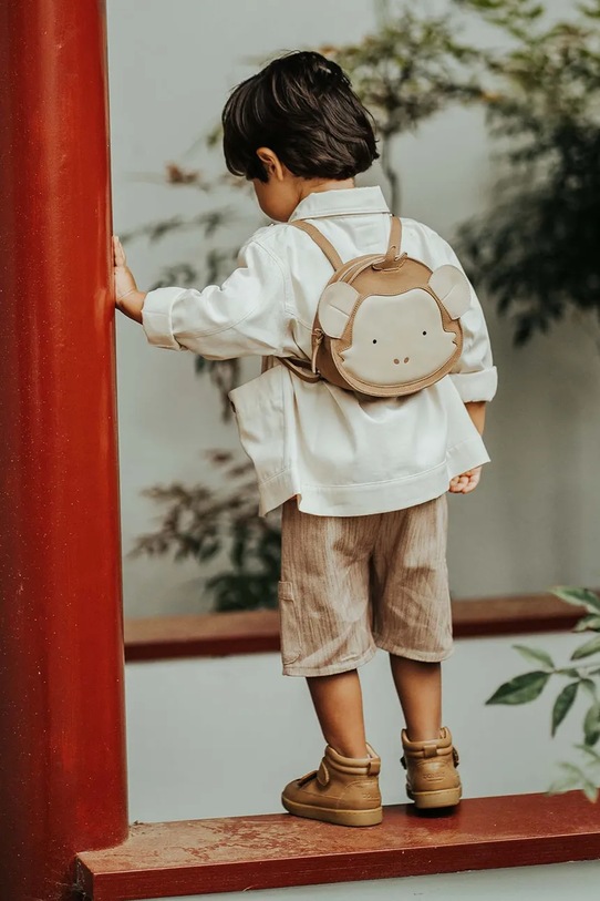 Detský kožený ruksak Donsje Kapi Special Backpack Monkey jemný vzor hnedá 5005221