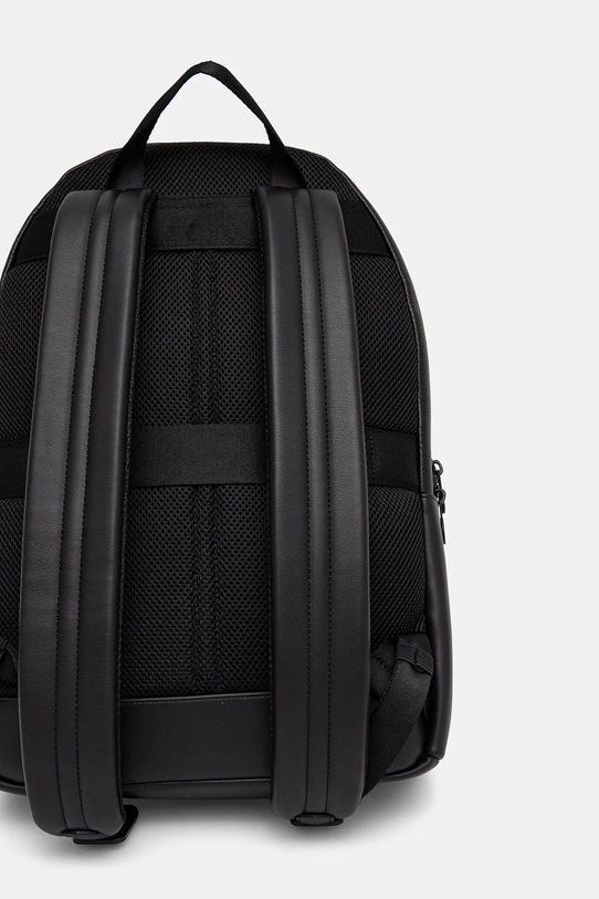 Doplňky Batoh Tommy Hilfiger AM0AM13069 černá