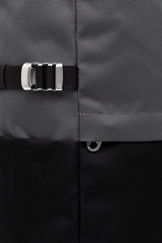 Sandqvist plecak Icon Rolltop M czarny 251404103