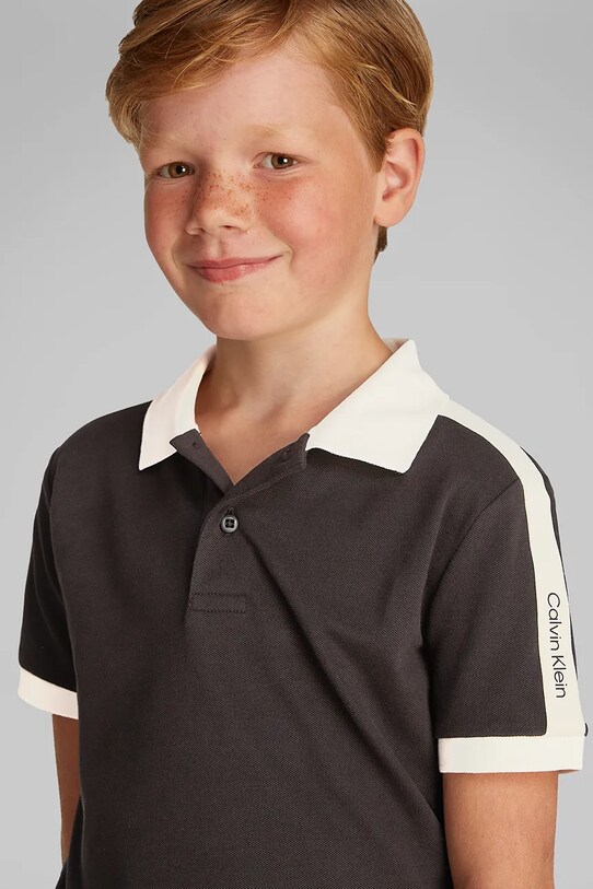 Dětské polo tričko Calvin Klein Jeans IB0IB02485.PPYA černá