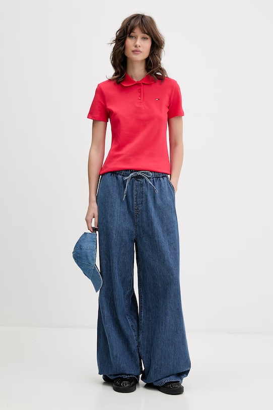Tommy Jeans polo damskie bawełniane z elastanem DW0DW20160 czerwony SS26