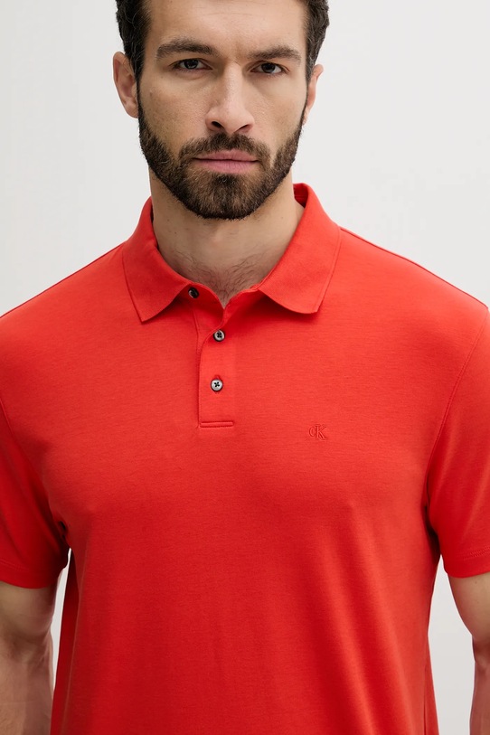 Дрехи Памучна тениска с яка Calvin Klein LV04LB276G червен
