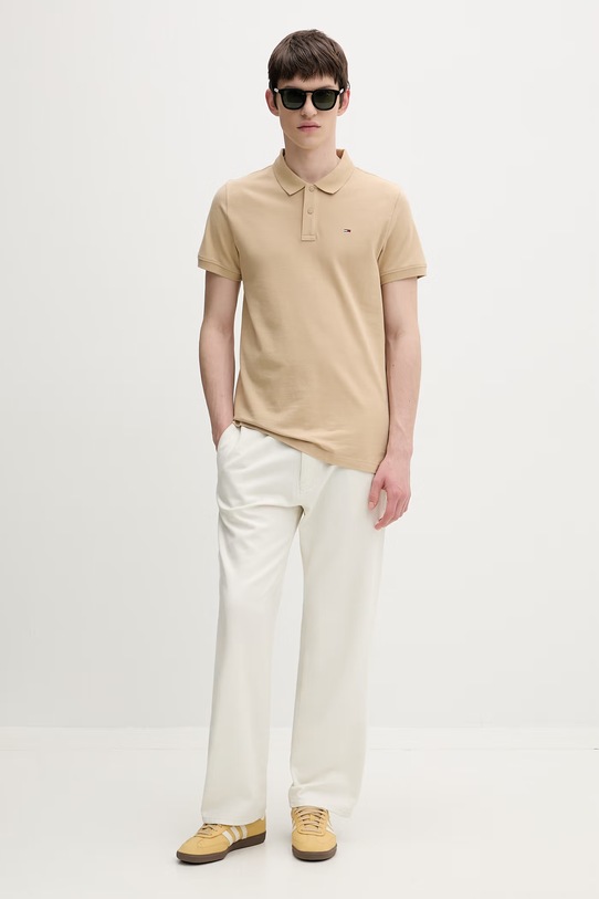Tommy Jeans polo męskie bawełniane DM0DM20676 beżowy SS26