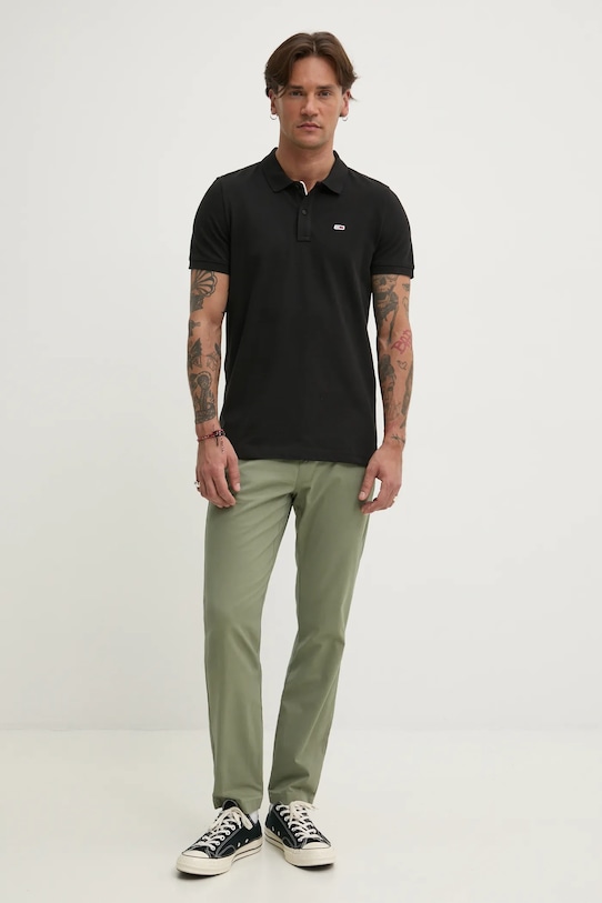 Tommy Jeans polo bawełniane DM0DM20676 czarny AW25