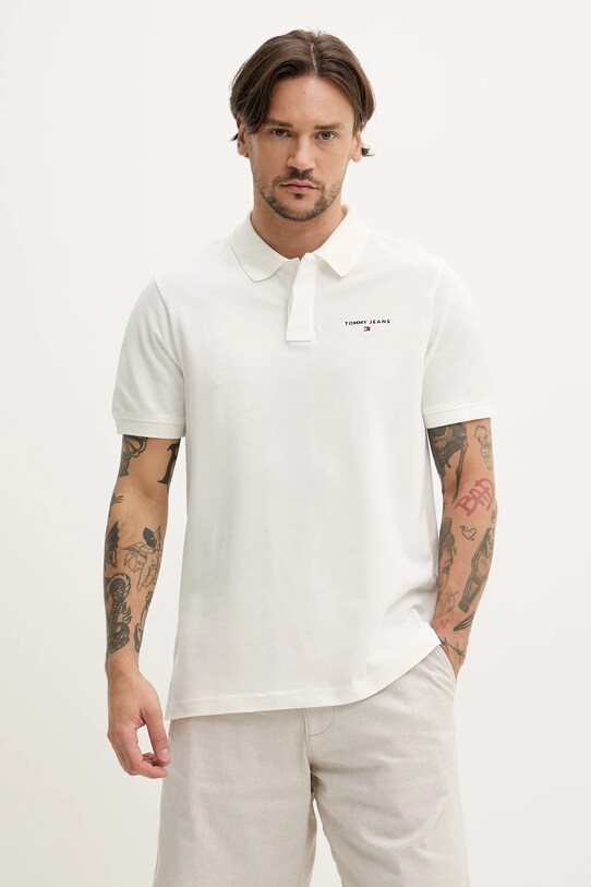 Bombažen polo Tommy Jeans bela DM0DM20914