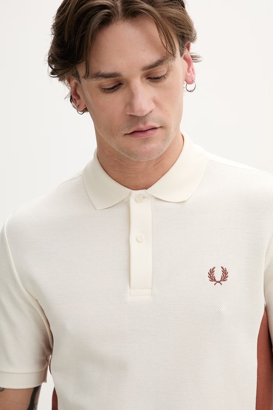 Fred Perry polo bawełniane beżowy M9875.760