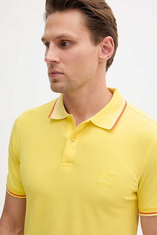 United Colors of Benetton polo żółty 3F9HU302E