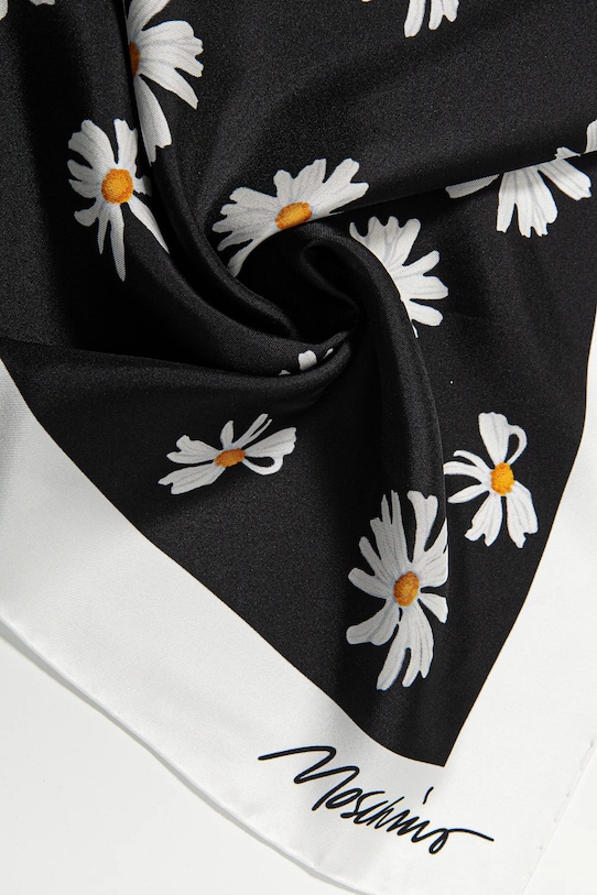 Hedvábný šátek Moschino 90 x 90 cm M3228.3549 černá SS25