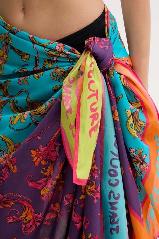 Pareo s prímesou hodvábu Versace Jeans Couture 78HA7H04.ZG361 fialová