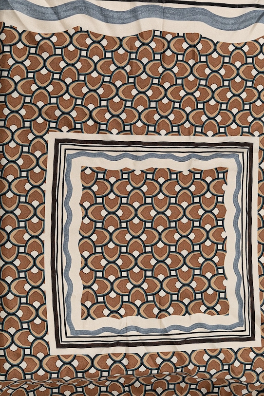 Weekend Max Mara chusta jedwabna 2515541055600 beżowy SS25