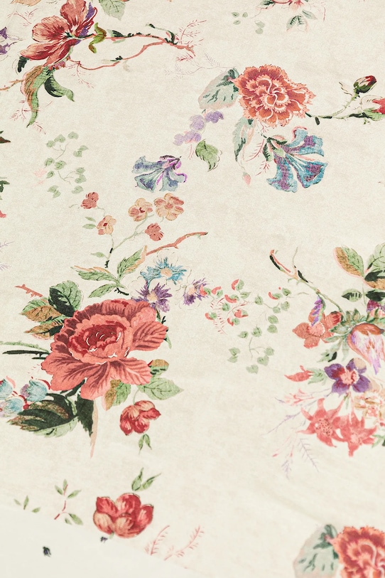 Weekend Max Mara o esarfa de matase 2515541065600 bej SS25