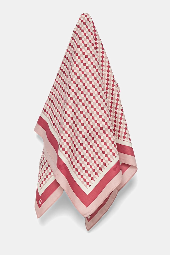 Платок United Colors of Benetton ткань розовый 6SJ9DU013