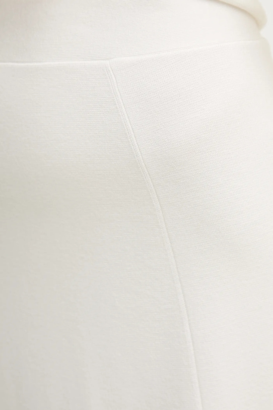 Krilo OUI bela 92126