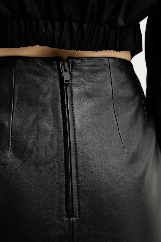 Remain fustă de piele negru 502708100