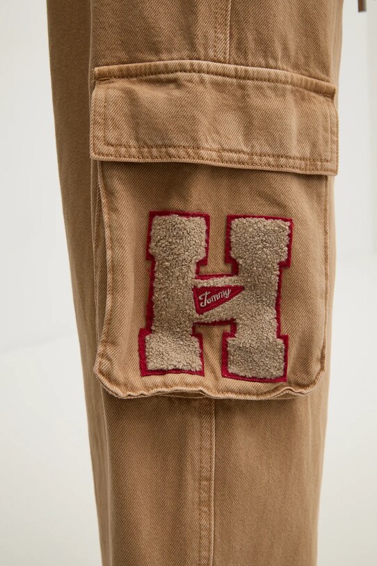 Tommy Jeans pantaloni maro DW0DW20531