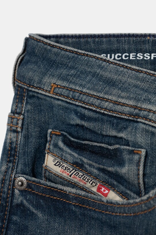 Odzież Diesel jeansy A03594.0BMBT niebieski