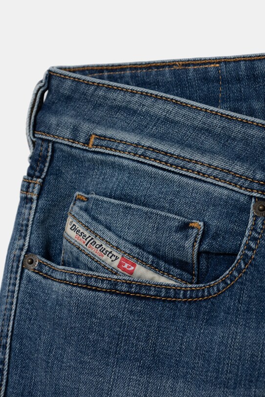 Odzież Diesel jeansy A03596.09L02 niebieski