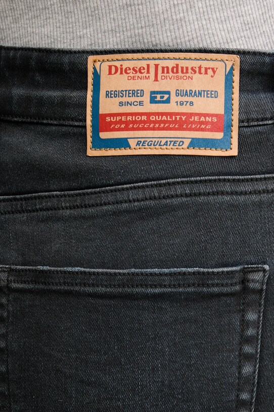 Τζιν παντελόνι Diesel 1984 SLANDY-HIGH L.30 TROUSERS μαύρο A03598.09K61
