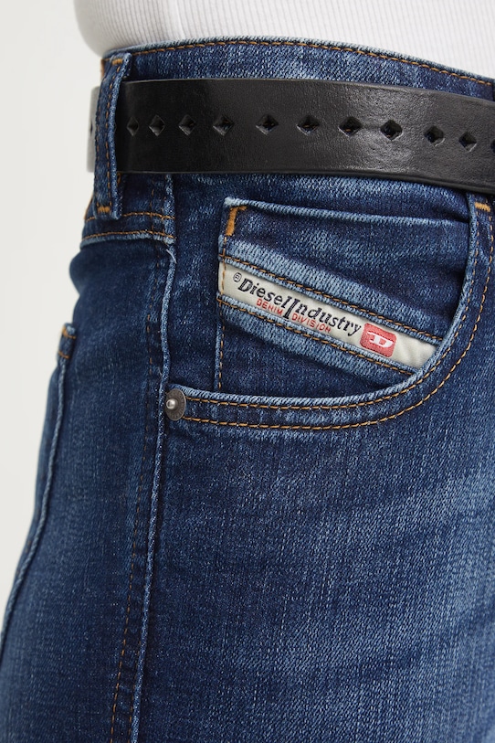 Джинсы Diesel 2015 BABHILA L.32 TROUSERS тёмно-синий A03603.09L03