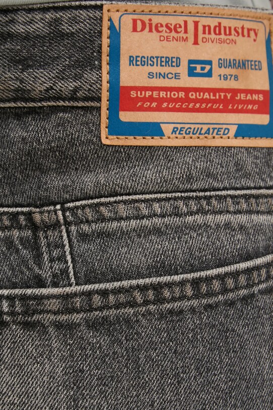 Diesel jeans D-AKII L.32 TROUSERS A12808.007Z2 gri