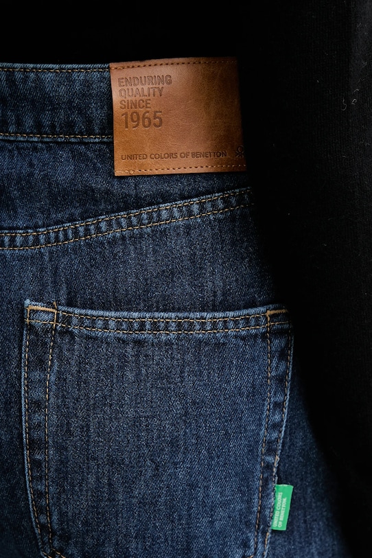 United Colors of Benetton jeansy granatowy 43UNDE02B