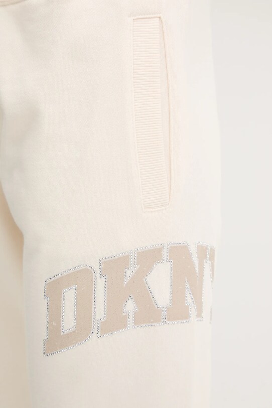Bavlnené tepláky Dkny béžová DP5P3615.