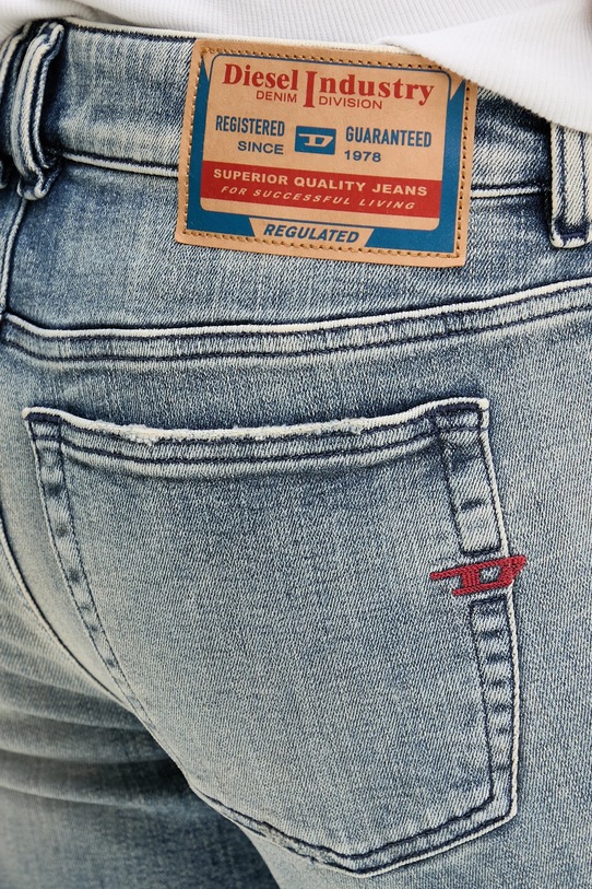 Diesel jeansy 1979 SLEENKER L.32 TROUSERS niebieski A03594.09K58