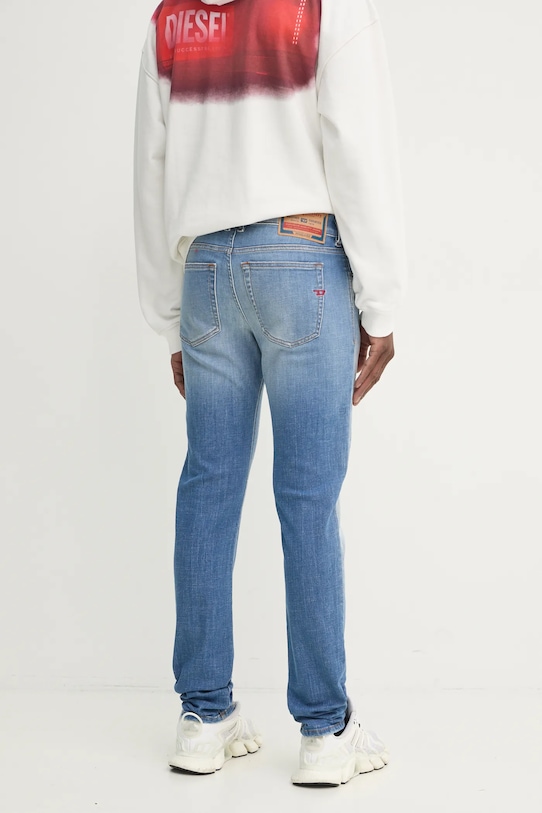 Odzież Diesel jeansy 1979 SLEENKER L.32 TROUSERS A03594.0BMBQ niebieski