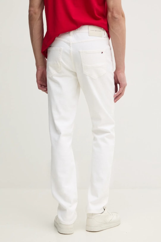 Odzież Tommy Hilfiger jeansy MW0MW38812 biały