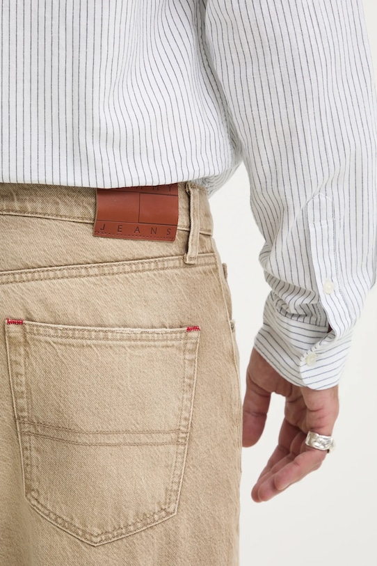 Tommy Jeans jeansy beżowy DM0DM21856