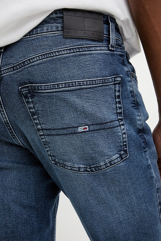 Odjeća Traperice Tommy Jeans DM0DM21006 mornarsko plava