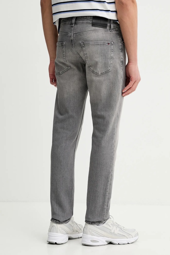Odzież Tommy Jeans jeansy DM0DM21379 szary