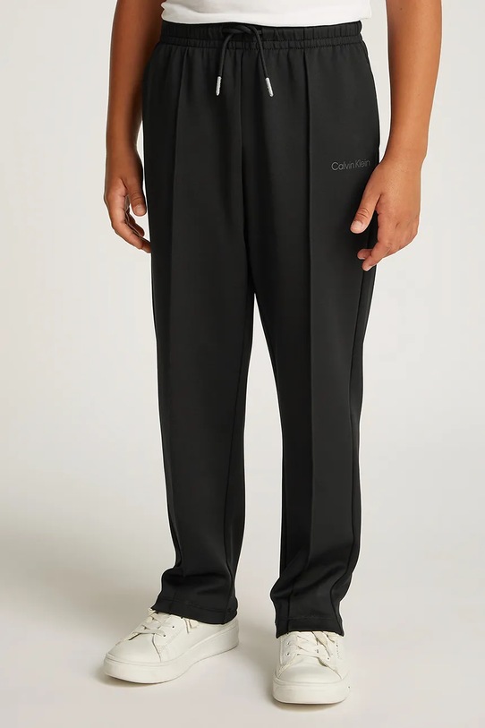Detské tepláky Calvin Klein Jeans STRAIGHT LEG s elastanom čierna IB0IB02347.PPYA