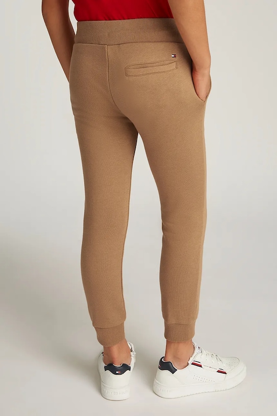 Дитячі спортивні штани Tommy Hilfiger коричневий KB0KB09308.128.176.PPYA