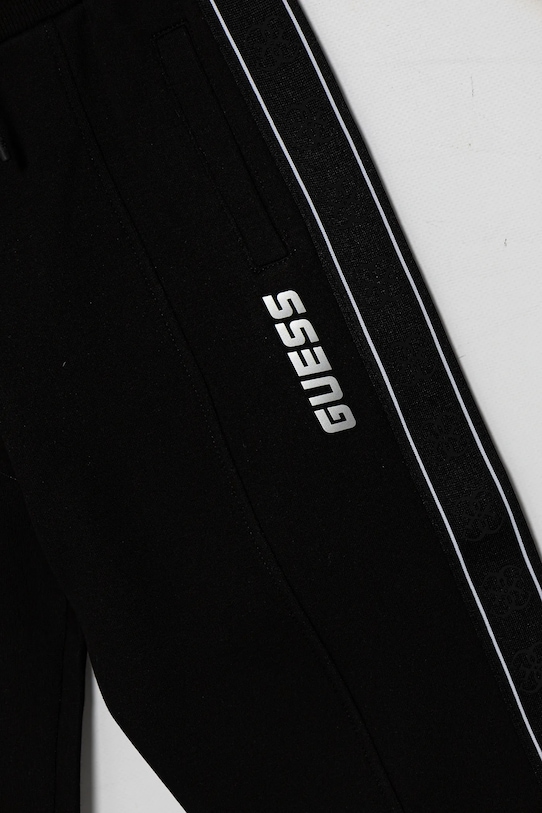 CHLAPEC Dětské tepláky Guess L5GQ13.KB3P2.PPYA černá