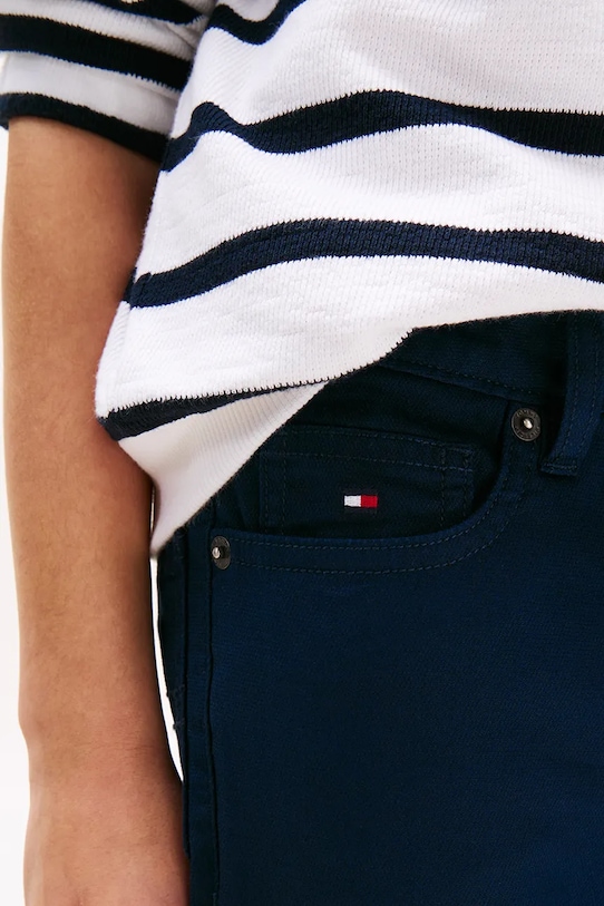 Tommy Hilfiger spodnie dziecięce granatowy KB0KB09159.104.122.PPYA